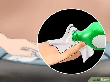 Imagen titulada Remove an Ink Stain from Auto Upholstery Step 10