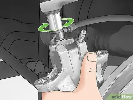 Imagen titulada Change a Brake Caliper Step 9