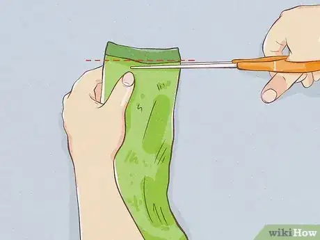 Imagen titulada Recycle Your Socks Step 10