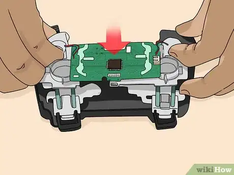 Imagen titulada Fix a PS3 Controller Step 24