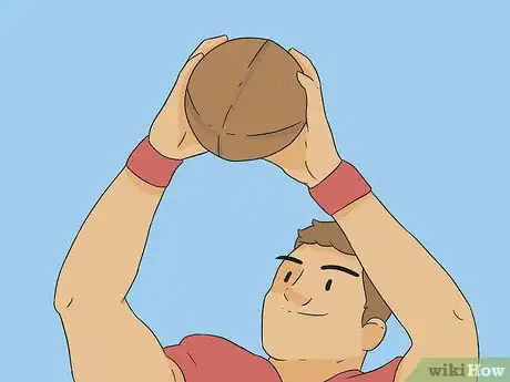 Imagen titulada Catch a Football Step 9