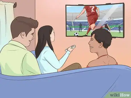 Imagen titulada Start a Conversation with a Stranger Step 13