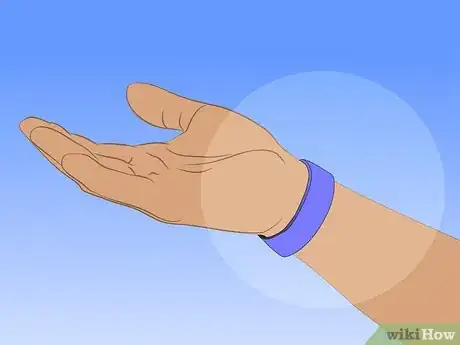 Imagen titulada Stop Nausea With Acupressure Step 8