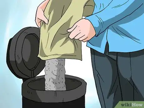 Imagen titulada Do Pest Control With a Vacuum Cleaner Step 5Bullet4