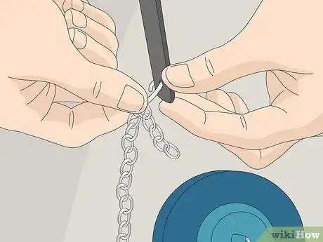 Imagen titulada Replace a Toilet Flapper Step 6