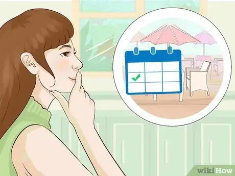 Imagen titulada Date a Police Officer Step 13