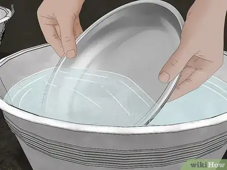 Imagen titulada Clean Dishes on a Camping Trip Step 8