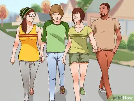 Imagen titulada Have Fun in a Mall With Your Friends Step 8