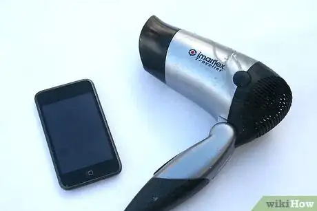 Imagen titulada Open up an iPod Intro