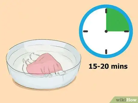 Imagen titulada Clean Your Retainer Step 9