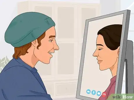 Imagen titulada Let Go of a Long Distance Relationship Step 5