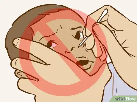 Imagen titulada Clean a Baby's Nose Step 4