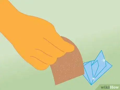 Imagen titulada Polish Quartz Crystals Step 10
