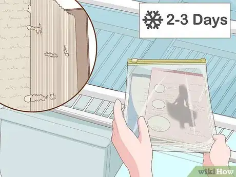 Imagen titulada Care for Rare Books Step 9