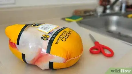 Imagen titulada Cook a Whole Chicken in the Oven Step 3