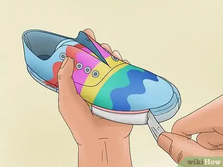 Imagen titulada Color Your Converse Step 17