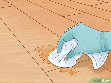 Imagen titulada Clean Oil Off a Wood Floor Step 11