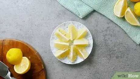 Imagen titulada Eat a Lemon Step 4