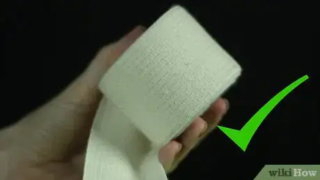 Imagen titulada Wrap a Sprained Ankle Step 11