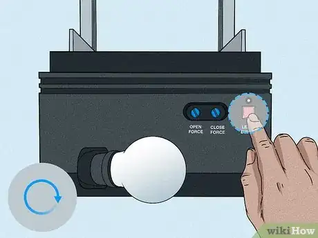 Imagen titulada Program a Garage Door Opener Step 10