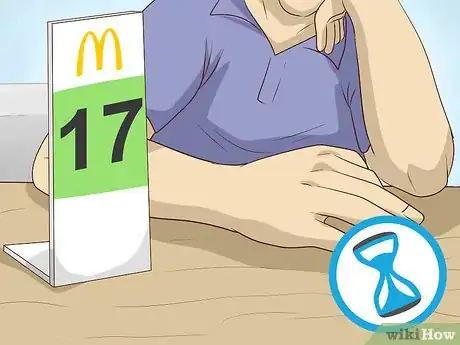 Imagen titulada Order at McDonald's Step 8