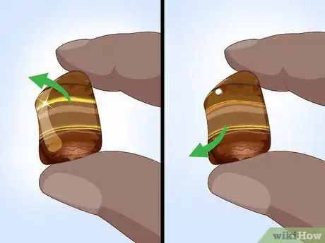 Imagen titulada Identify Original Tiger's Eye Stone Step 6
