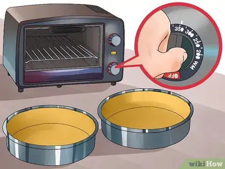 Imagen titulada Make a Black Forest Cake Step 16