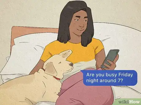 Imagen titulada Ask a Guy to Hang Out Through Texting Step 4