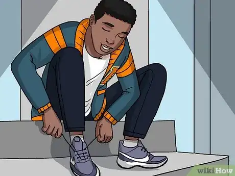 Imagen titulada Get a Girl in Fifth Grade (Public School) Step 5