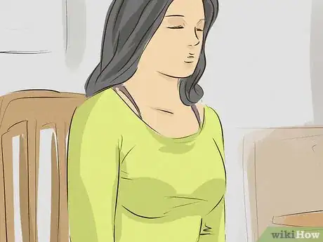 Imagen titulada Clear Your Lungs Before Running Step 1