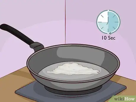 Imagen titulada Make Lip Balm Without Beeswax Step 2