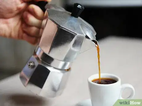 Imagen titulada Make an Espresso Like Starbucks Step 7