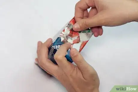Imagen titulada Prank Someone with a Layered Christmas Gift Step 3
