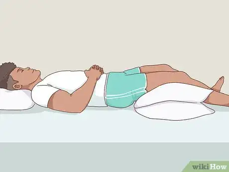 Imagen titulada Sleep with a Ruptured Disc Step 3