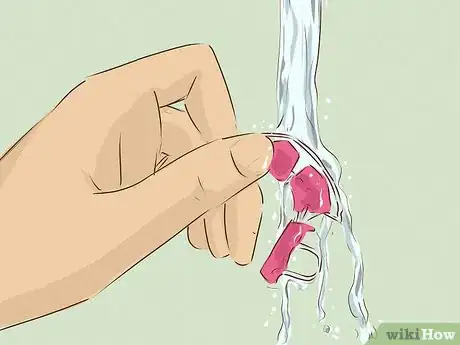 Imagen titulada Clean Your Retainer Step 18