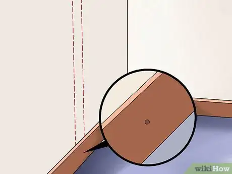 Imagen titulada Find a Stud Step 7