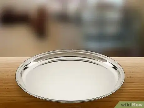 Imagen titulada Make a Cupcake Stand Step 14
