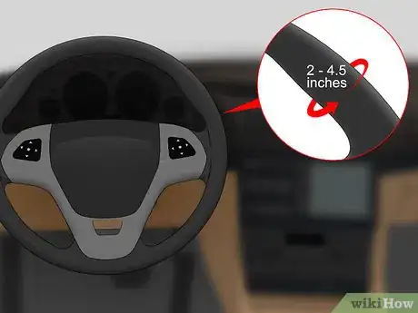 Imagen titulada Fit a Steering Wheel Cover Step 2