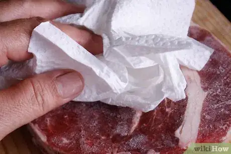 Imagen titulada Cook Ribeye Steak in the Oven Step 2