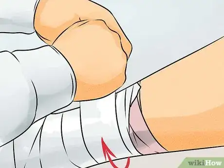 Imagen titulada Tape an Ankle Step 13