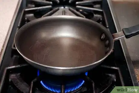 Imagen titulada Make Bisquick Mix Pancakes Step 1