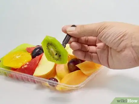 Imagen titulada Improve Your Facial Skin Step 10