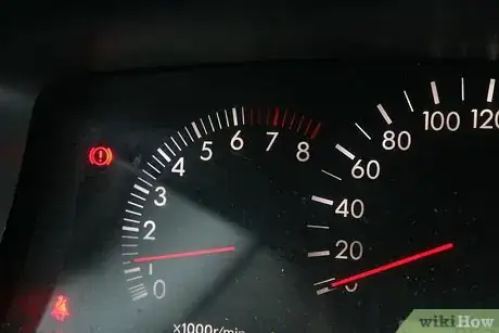 Imagen titulada Remove the Drain Plug in a Car to Change Oil Step 4