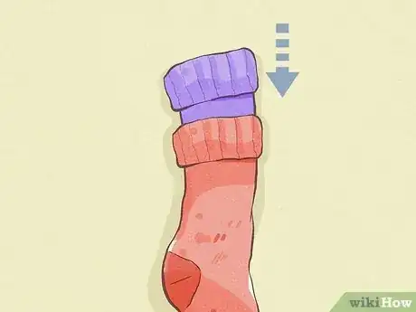 Imagen titulada Recycle Your Socks Step 20