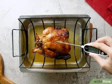 Imagen titulada Know if Chicken Is Cooked Step 4