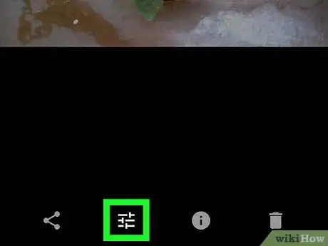 Imagen titulada Rotate Google Photos on Android Step 3