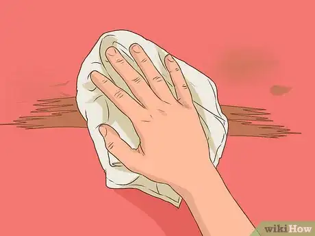 Imagen titulada Touch up Scratches on Your Car Step 11