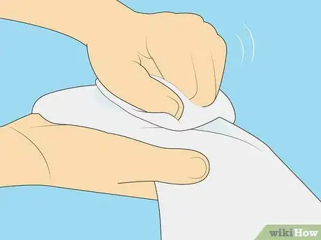 Imagen titulada Remove Banana Sap Stains Step 3