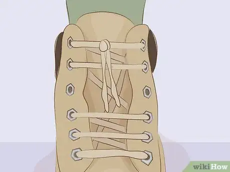 Imagen titulada Lace Timberlands Step 16