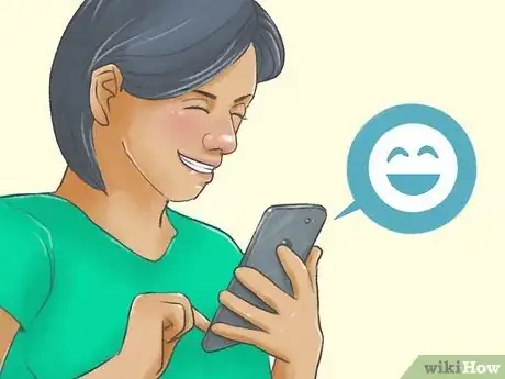 Imagen titulada Start a Conversation with Someone You Don't Know over Text Step 10